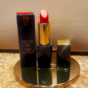 Estee lauder 💄 👄 Envy matte 320